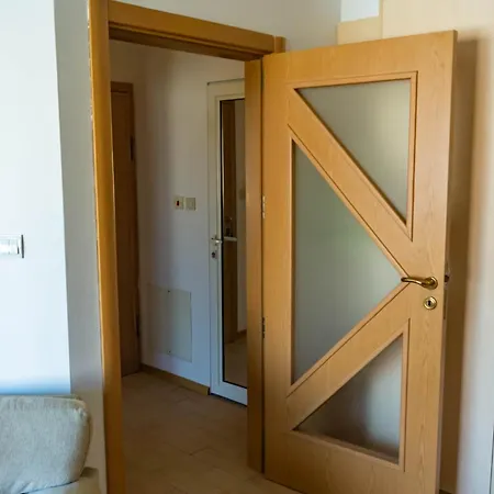 Prime Location With Free Parking Apartment Sofia