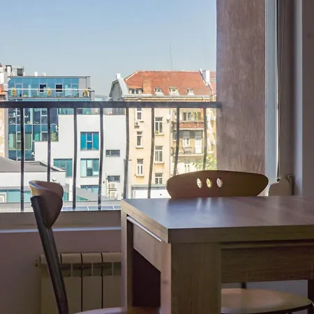 Prime Location With Free Parking * Sofia