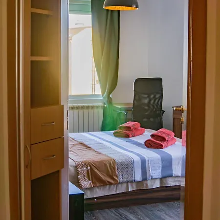 Prime Location With Free Parking Sofia